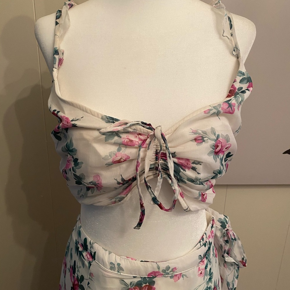 NWT Abercrombie 2 piece summer wrap skirt/top